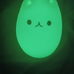  Color Changing Tap Cat Light. Battery Operated 