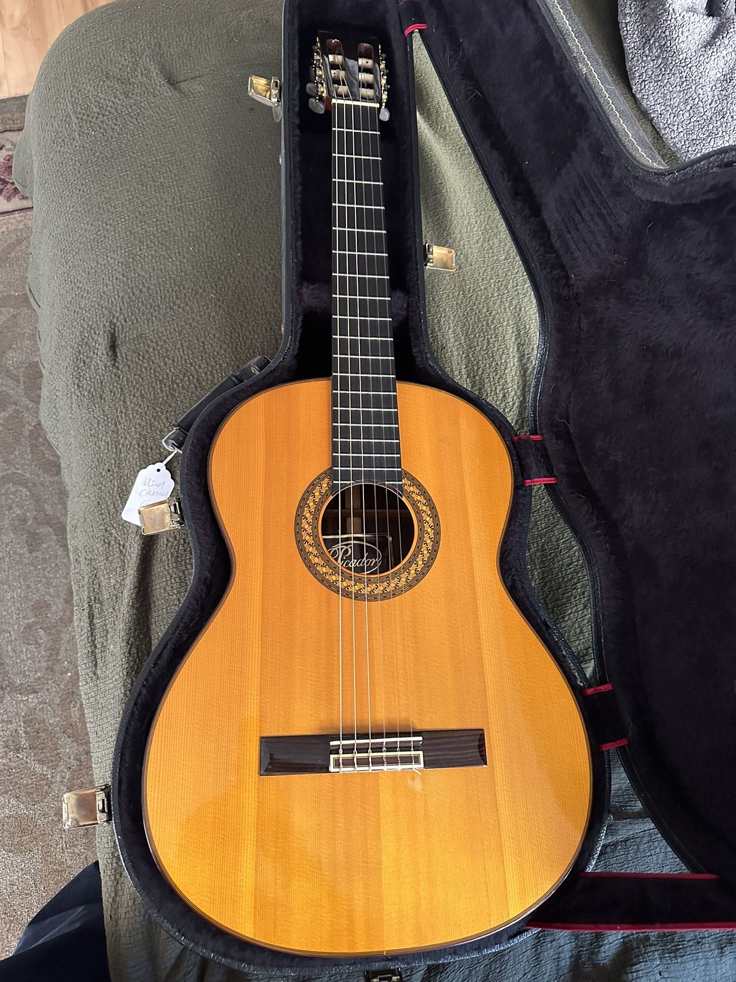 Picador Acoustic Guitar