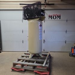 Ingersoll Rand AIR COMPRESSOR