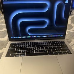 13”MacBook Pro Retina/Logic Pro X/Final Cut Pro X/Serato DJ