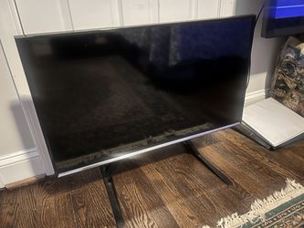 ~32 inch Samsung Smart TV