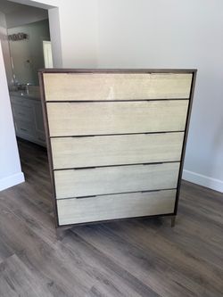 5 Drawer Dresser