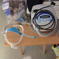 RESMED 87 LIGHTWEIGHT C-- PAK & ATTACHMENTS ,IN GREAT WORKING CONDITION, JUST REDUCED!