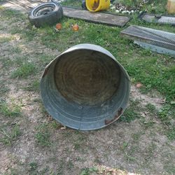 Wash Or Feed Galvanized Bucket 