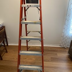 6 foot fiberglass ladder