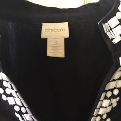 Beautiful Black With White Trim Tunic   Chico’s Size 3