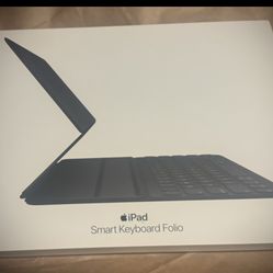 iPad Pro Keyboard-Folio Brand New Never Used 