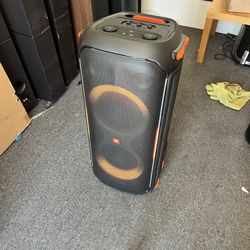 JBL PartyBox 710 Portable Bluetooth Speaker