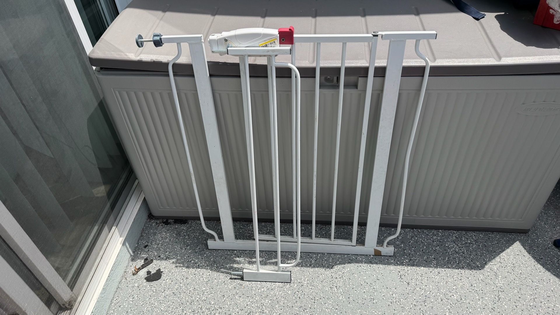 Free baby/kids swing and gate
