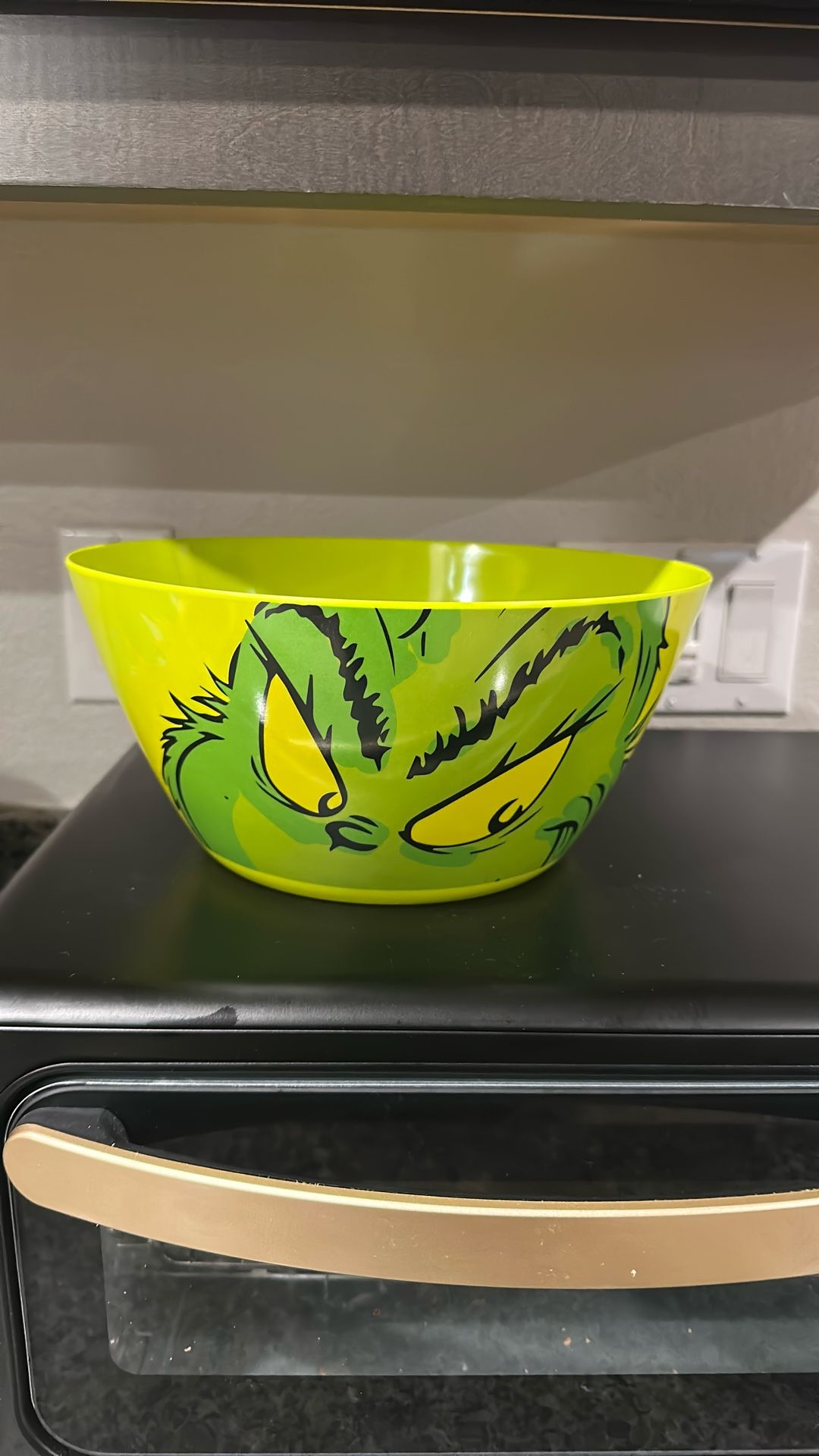 Grinch Plastic bowl