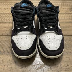 Nike Dunks 