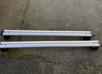 Genuine Audi Q5 20107 OEM Roof Rack Cross with key
