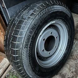 Mercedes Sprinter wheels and tires super single 285/65 R 16 C.   Continental