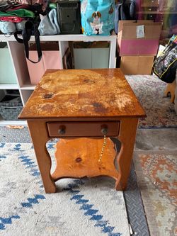 End table