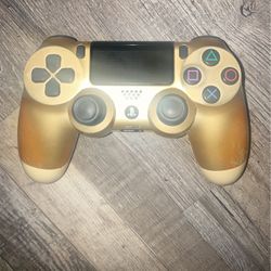 PS4 Gold Controller 