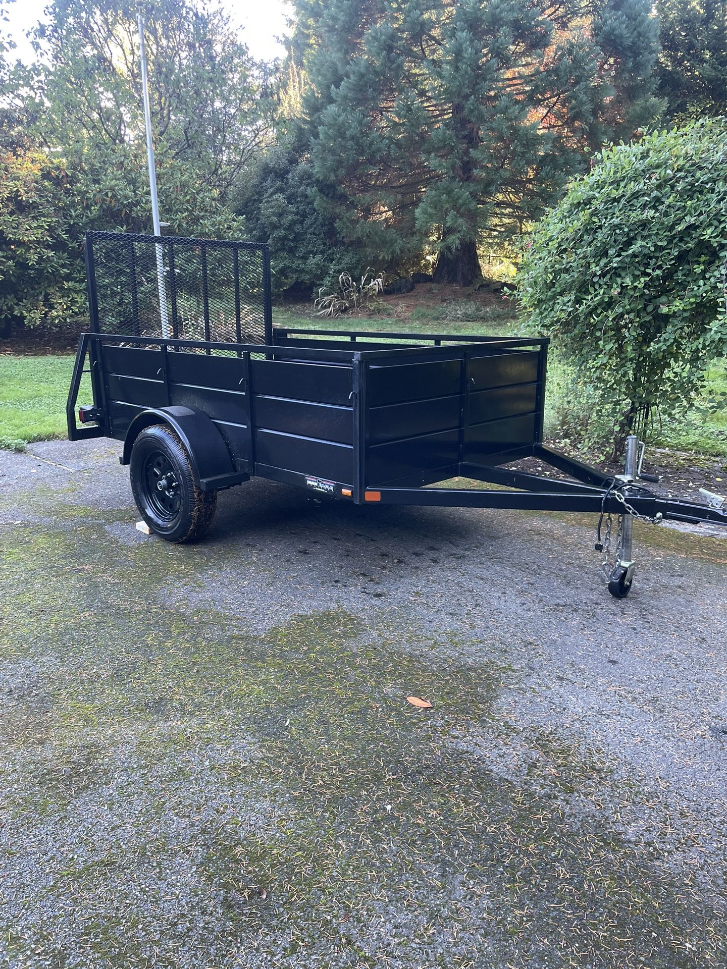 Utility Trailer 5’x8’