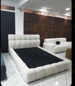 MEMORIAL DAY SALE!!!!! UPHOLSTERED PLATFORM BED in white or grey 🛏️🩶🛏️🤍