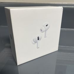 Apple Air Pods 2nd Generation with MagSafe Wireless Charging Case 