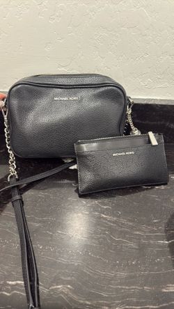 Michael kors purse and wallet