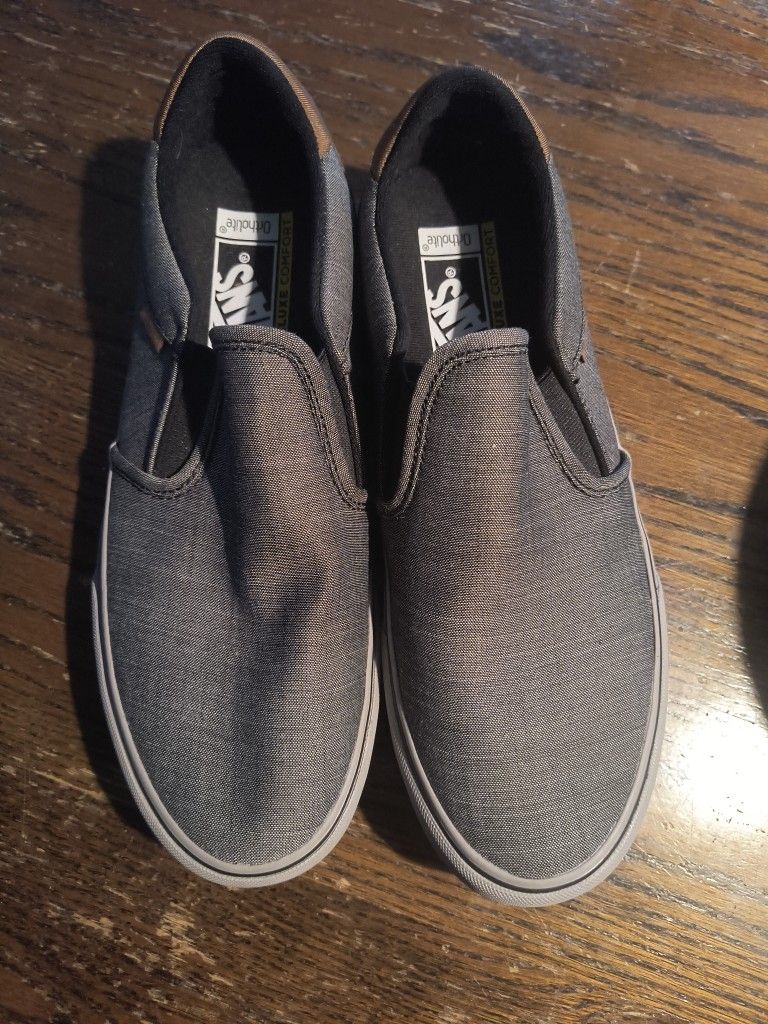 Brand New Size 10.5 Vans Ortholite In Grey.