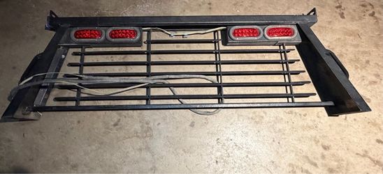 B&W Heavy Duty Headache Rack / Cab Guard