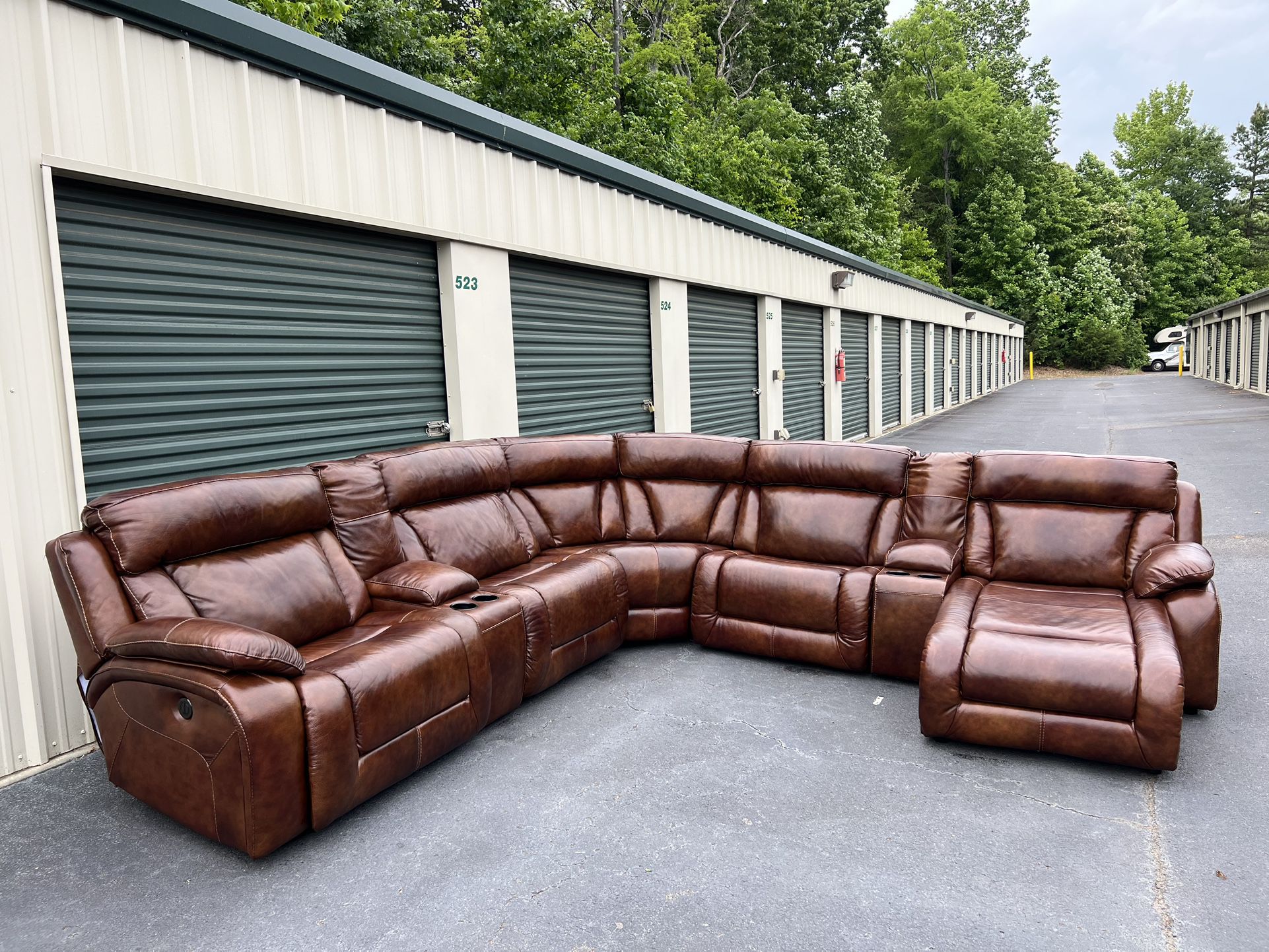 LIKE NEW Leather Sectional Sofa Couch Recliner 