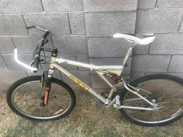 DBR Diamondback Racing VLink 3.1 mountain bike size small frame for ...