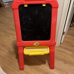 Crayola Easel W/ Chalkboard