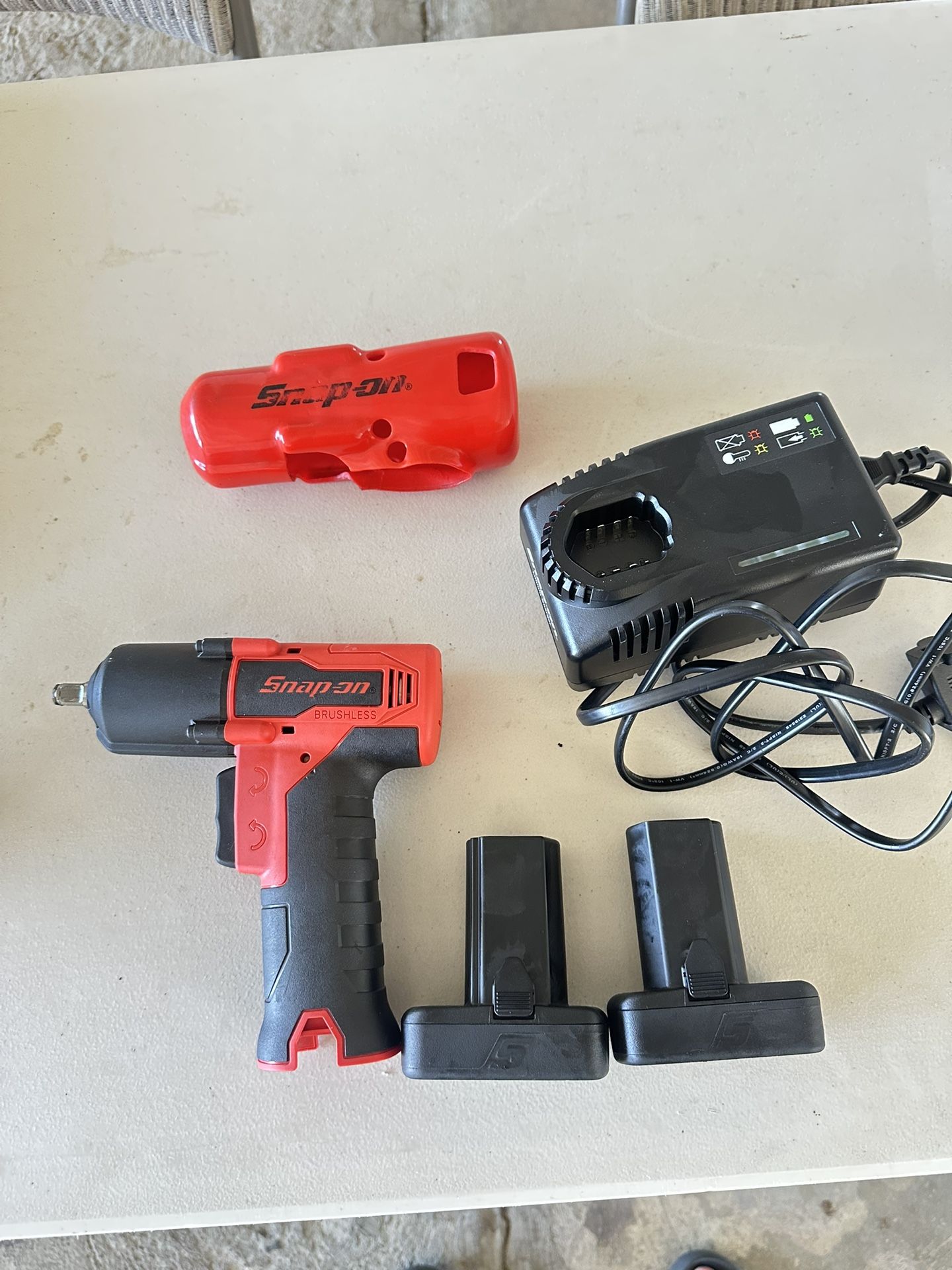 14.4v Snap on 3/8 Brushless Impact