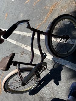 Huffy beach cruiser