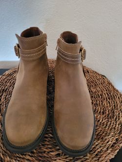 Clarks Collection Maye Ankle Boots Size 7.5 M