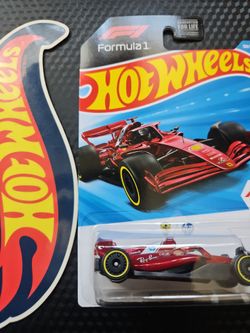 Hot Wheels Mainline F1 Ferrari HP Scuderia