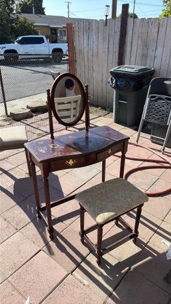 Small old vanity