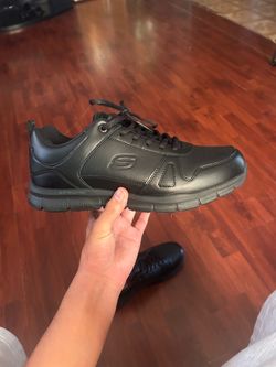 sketchers slip resistant