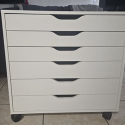 Drawer Cabinet