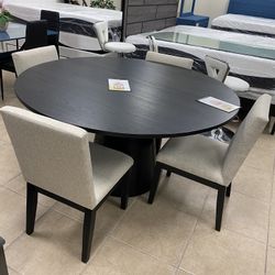 New Black Round Dining Table 59” And 4 Dining Chairs 