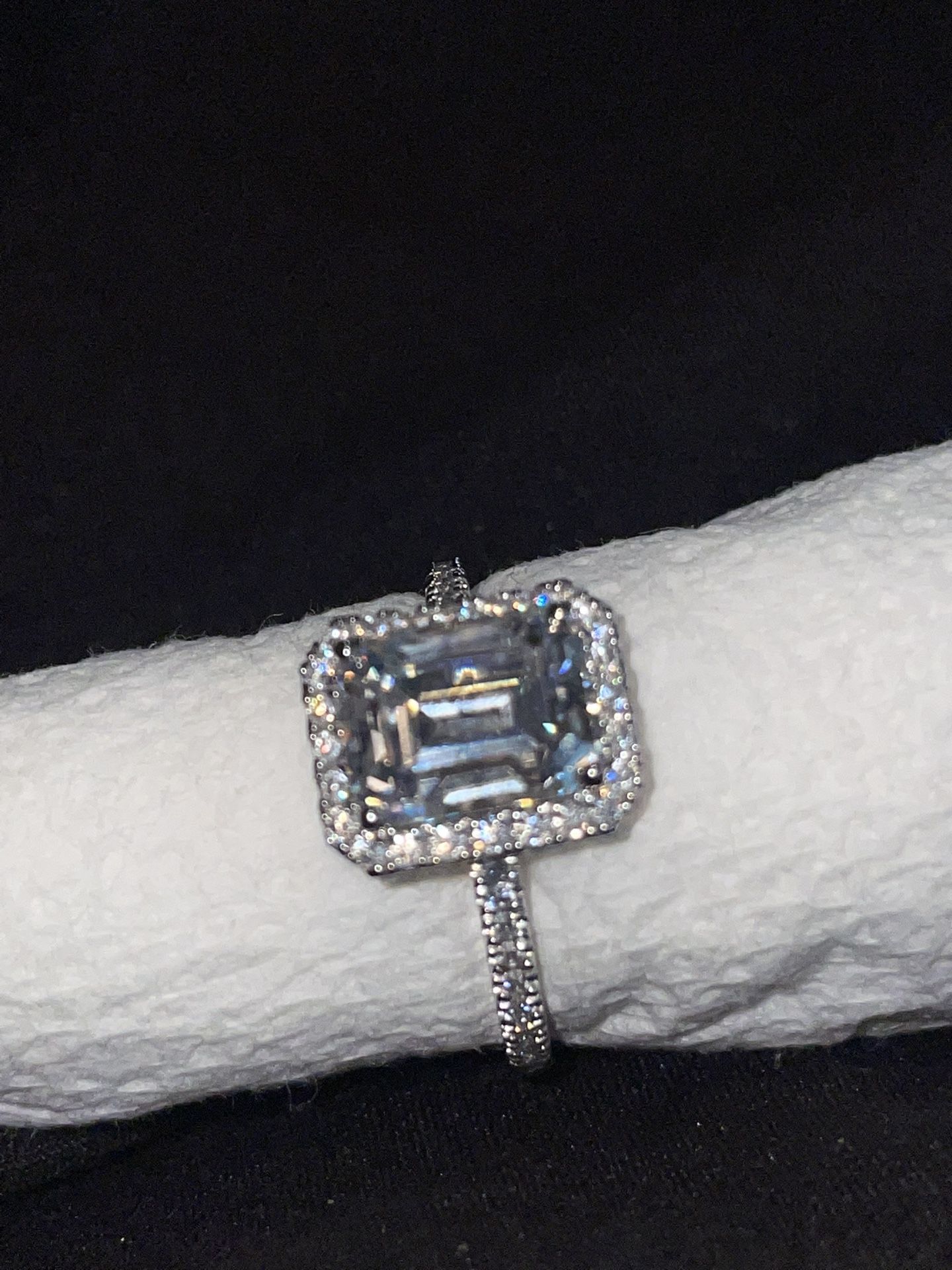 10K White Gold Moissanite Engagement Ring