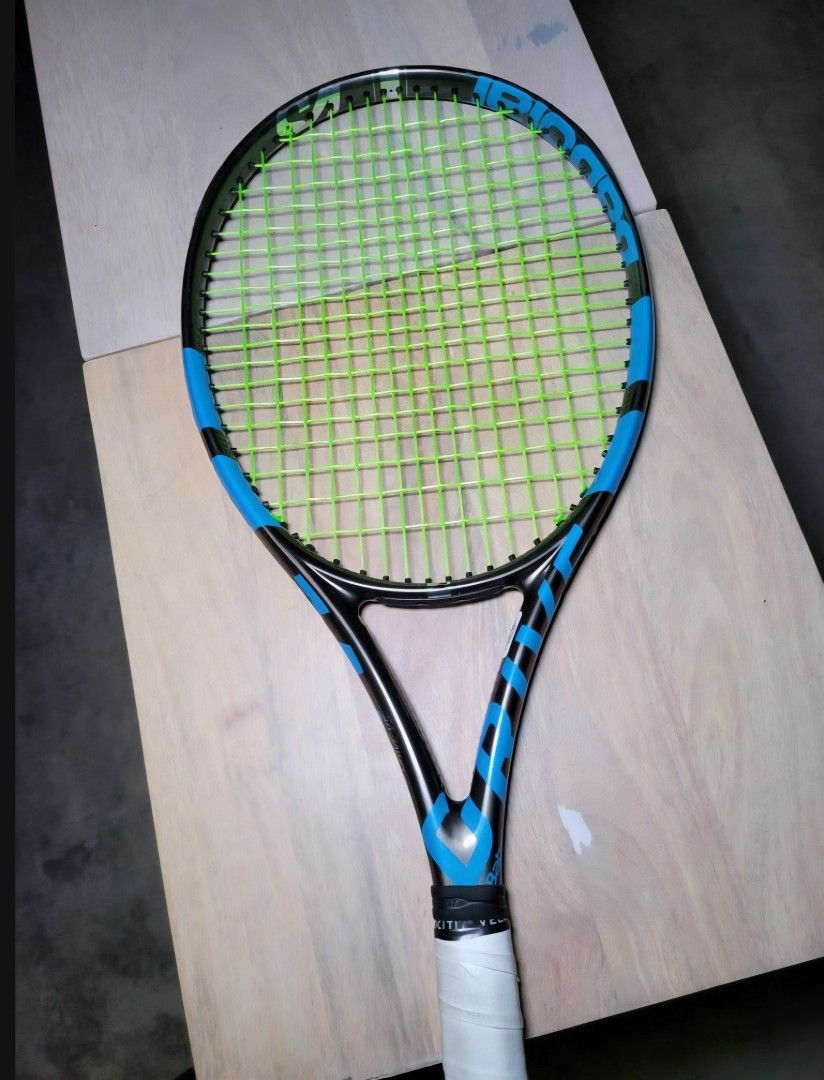 Babolat Pure Drive Vs Tennis Racket