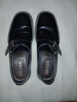 Men's PRADA Black Leather Dress Shoes with Functional Silver Buckle