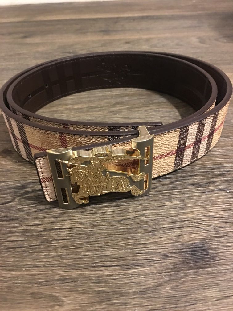 Men’s Burberry Belt Sz 28-34