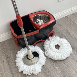 New In Box $25 Spin Mop Bucket Floor Cleaning System With Wheels Include 2 Microfiber Replacement Head 