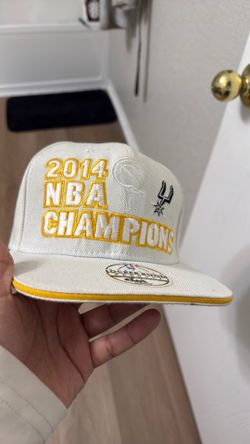 Spurs championship hat