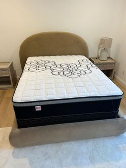 Queen Size Mattress Pillow Top 12" new Mattress in a plastic sealed. We offer same day delivery