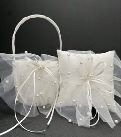 1pc Wedding Flower Basket Ring Pillow, Lace Faux Pearl Champagne Ring Finger Bearing Pad Suitable For Wedding Parties(White And Champagne)