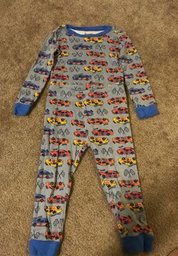 2T boys race car pajamas