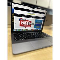 APPLE SALE TODAY!! Apple 13" MacBook Air Retina M2 16GB Ram 512GB SSD 2022