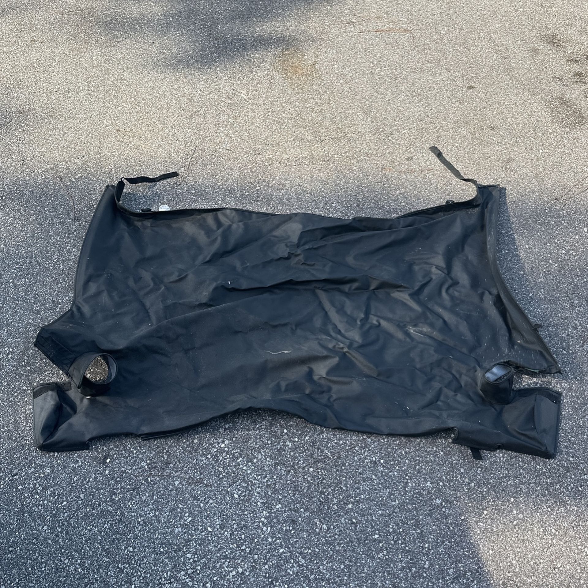 Jeep Wrangler Tonneau Cover