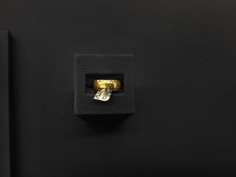 Men's Ring - Yellow Gold 18k (.750) 5 grams Size 8