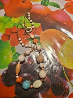 Colored necklace