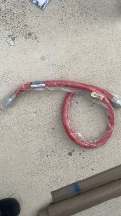 This is a JetForce brand commercial gas hose connector designed for movable gas https://offerup.com/redirect/?o=YXBwbGlhbmNlcy5JdA== features a 3/4" i